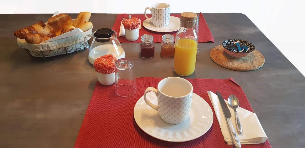 Lezignan-la-Cebe Les Chenes De Da-Li Bed & Breakfast エクステリア 写真